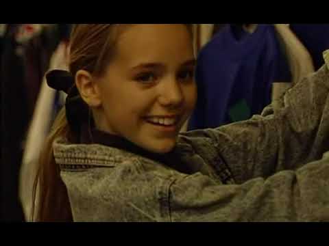 Lucie Vondráčková - Tenisák (Oficiální videoklip)