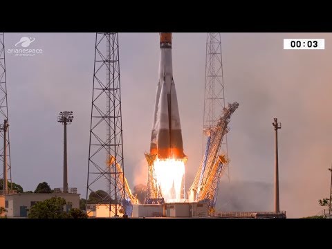 Launch of Arianespace Soyuz VS18