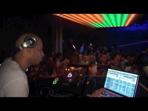 Dennis Ferrer drops FCL-Let's Go at Krushclub