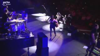 Amy Macdonald - 02 - Poison Prince - Baloise Session 2014 in Basel