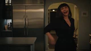 Mary Steenburgen (Maggie Clarke) chante Anything You Can Do