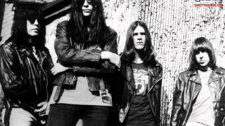 Ramones 7 and 7 is.wmv