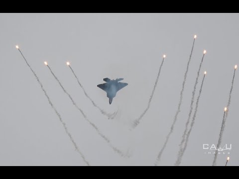 F-22 Raptor Demo (Aerobatic Box View) @2025 Air Power Over Hampton Roads (Saturday)