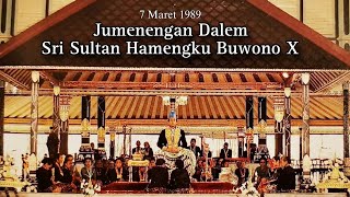 Download lagu JUMENENGAN DALEM SRI SULTAN HAMENGKU BUWONO X | DOKUMENTER PIDATO RAJA KERATON YOGYAKARTA mp3