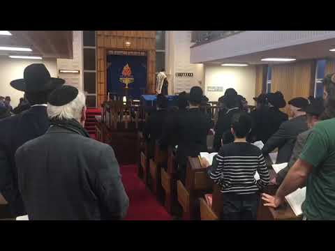 Chazan Nathan Gluck - Chanukah First Night at GGBH