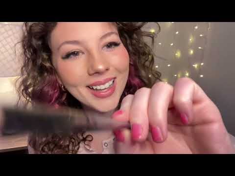 ASMR DOING YOUR MAKEUP WITH ✨ONLY PINK✨ ITEMS💕(fast asmr) 💤