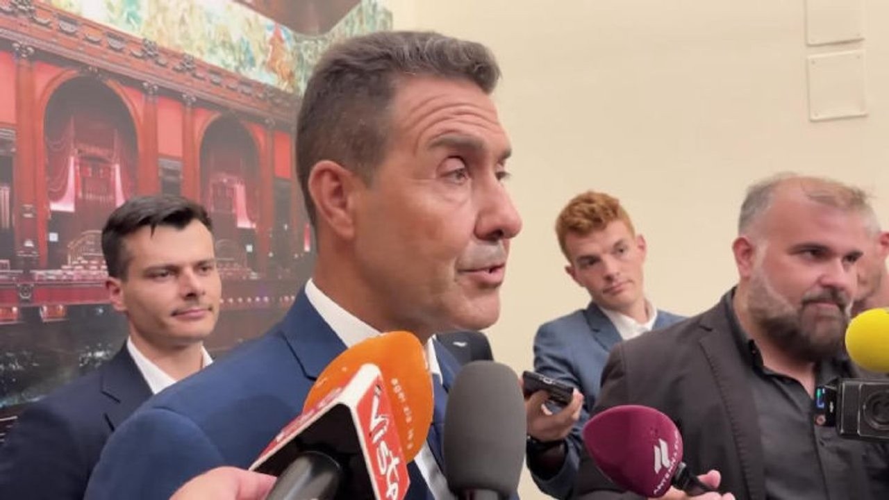 Vannacci: Incontro con Grillo? Lo conoscevo come comico. Se ha qualcosa da dirci venga