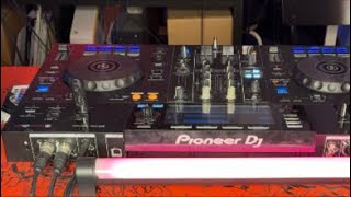 It’s Saturday Techno Night Fever !