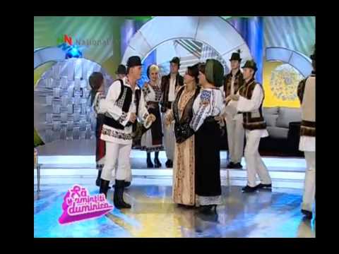 Dan Doboș, Daniela Condurache, Cornelia Ciobanu - La pământ bătaie-aleasă