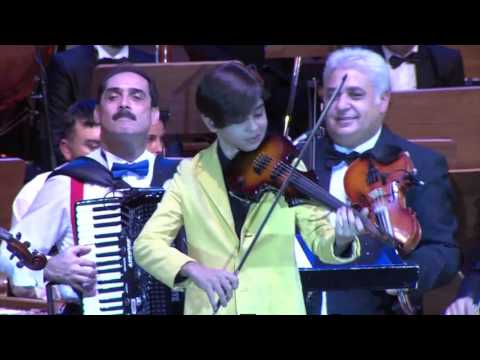 Filarmonica Romilor din Romania & Darius Cocos - Show Darius Cocos fuziune  muzicală 2