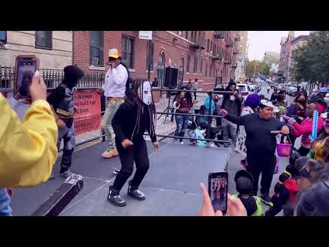 Play Video Youtube Video