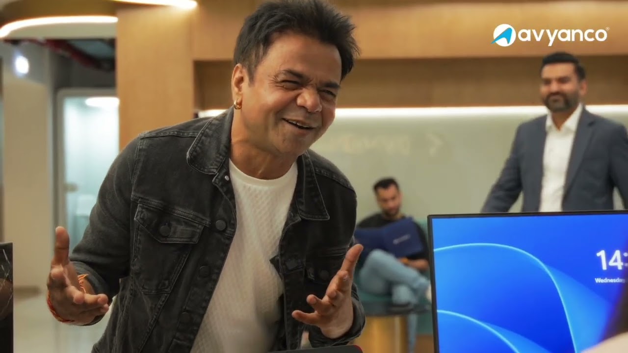 Rajpal Yadav at Avyanco Dubai office