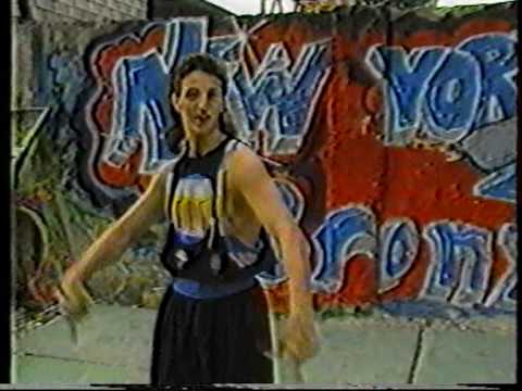 captain hollywood & TT Fresh - Debra (Promoclip)