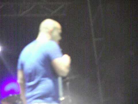 Dr Bellido - Ella no volverá DIRECTO (Playa 40 pop, Los Alcázares 2012)