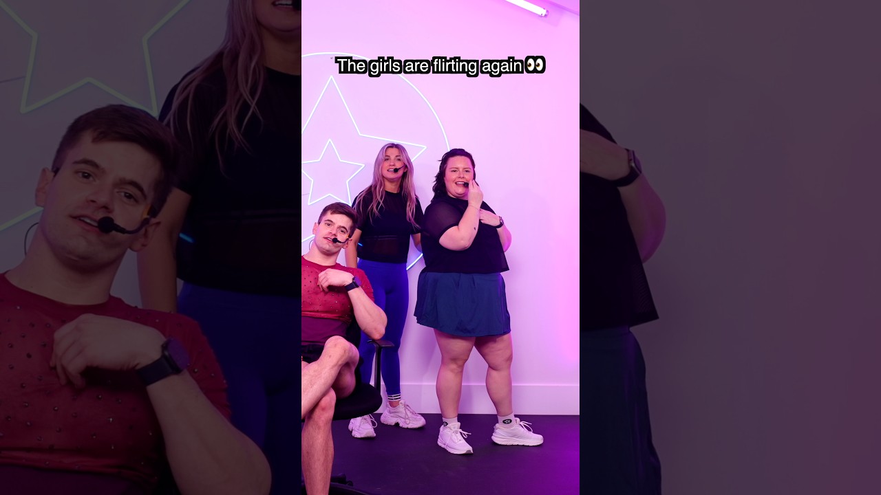 The girls are flirting on the clock again 👀 @AllisonFlorea