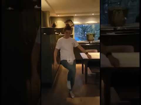 StayAtHomeChallenge van de voetbalvrouwen van SO Soest.