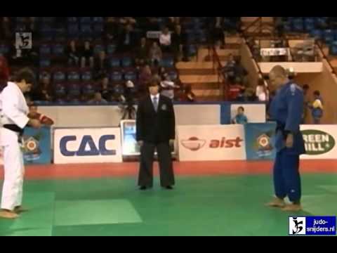 Aliaksandr Azarau (BLR) - Peter Zhukov (RUS) [-60kg]