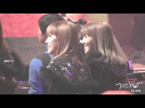 [Fancam] 110120 Jessica Hyoyeon SNSD@20th Seoul Music Awards