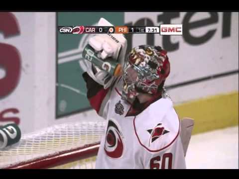Scott Hartnell scores vs the Hurricanes - 11-1-10
