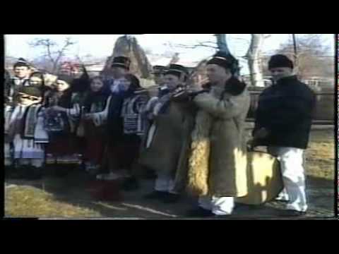 Colinde la Negulesti - decembrie 2004 VIII