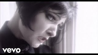Siouxsie And The Banshees - Last Beat Of My Heart (Official Music Video)