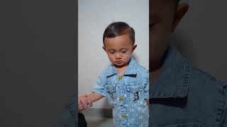 Download lagu AZAM FOUND A COCKROACH AT HOME 😰 THROW IT INTO THE TRASH #shorts mp3