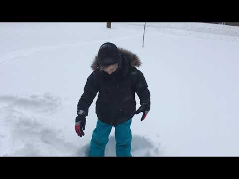 Ale Tries a Somersault in the Snow. Fails❄️ Snow Storm