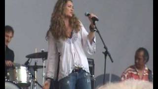 Parkpop 2009 Dana Fuchs sings I'd rather go blind van Etta James