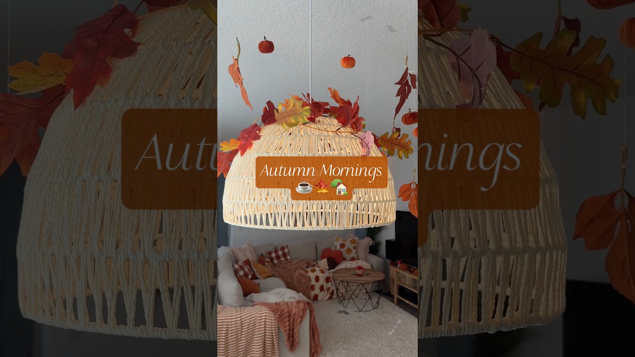 Autumn mornings ☕️🍂🏡 #autumn #autumnmorning #fallaesthetic  #cozyathome #fall #2025 #coffeelover