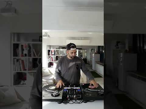 COMMON RESURRECTION sample breakdown (PROD NO ID)