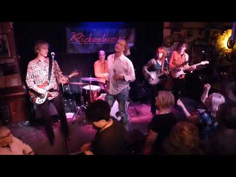 BERLIN BEAT CLUB playing "Jumping Jack Flash" (The Rolling Stones)