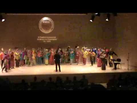 ITS Student Choir-Seblang Subuh.mp4