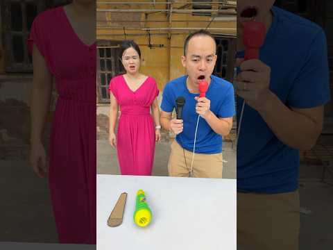 Mic Thần Kỳ Không Ngoa