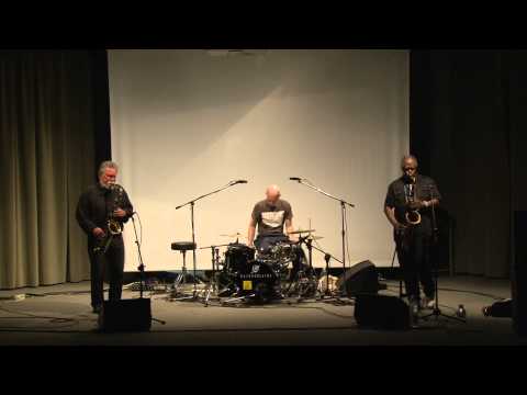 Chris Corsano - Joe McPhee - Evan Parker - Live at Tarcento Jazz 29-07-2012