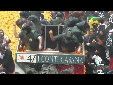 Battaglia arance carro da getto I Conti Casana - Carnevale Ivrea 2016