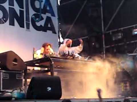 T.Raumschmiere - Monster Truck Driver@Setfest 2011.MP4