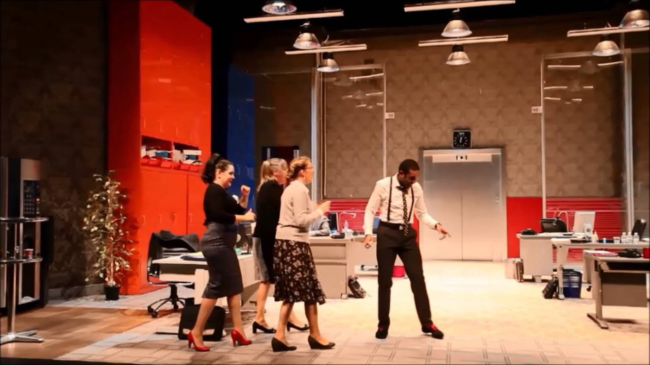 Miniature de la vidéo OPEN SPACE AU THÉÂTRE DE PARIS du film Open Space