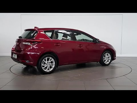 Toyota Auris Hybrid Luna**Call Steven on 086164921 - Image 2