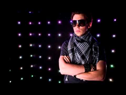 Hardwell & Collin McLoughlin - Call Me a Spaceman ( Full HD)