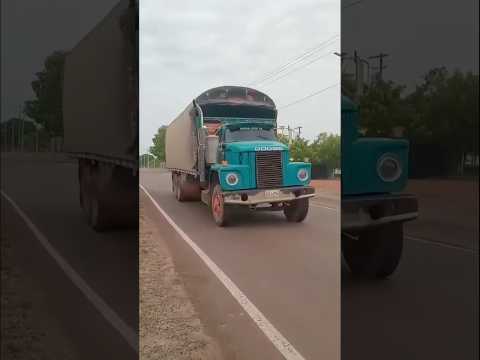 Llegando a Puerto Carreño Vichada 🇨🇴 Trocheros Trucks 🔥 #trucks #truckesvlogs #troquero