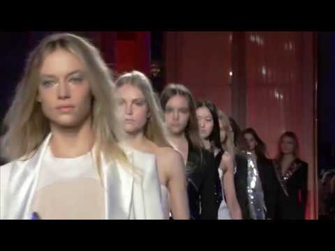 GENNY | Fall/Winter 2018-19 Fashion Show