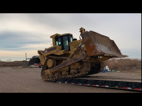 CAT D9R Dozer Move | Loading and Unloading