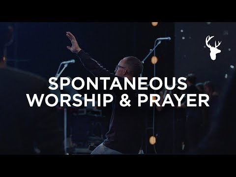 A HOLY MOMENT | SPONTANEOUS WORSHIP & PRAYER