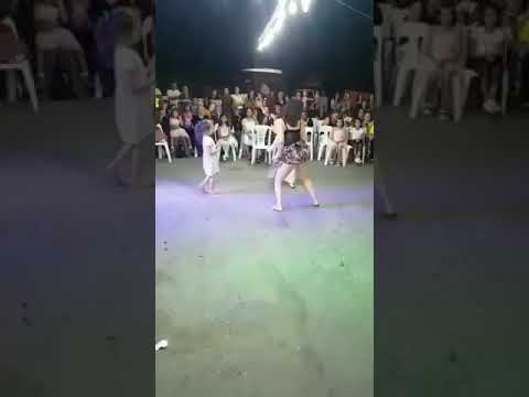 download lagu mp3 mp4 Dugune Dansoz Kiralama, download lagu Dugune Dansoz Kiralama gratis, unduh video klip Dugune Dansoz Kiralama