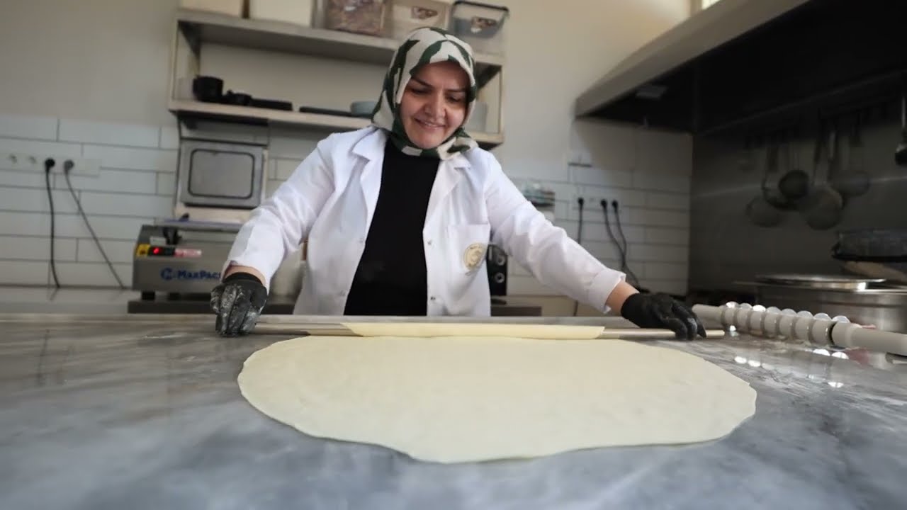MERSİN BÜYÜKŞEHİR’İN ÜRETİCİ KADIN STANTLARI KADINLARA YENİ KAPILAR AÇIYOR