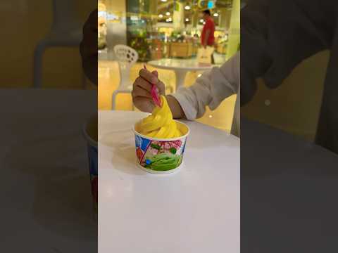 Mango 🥭 Ice cream 🍨 | Yogen Früz #icecream #mango #viralshorts