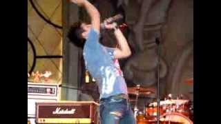 Jonas Brothers - Yo Ho (A Pirate&#39;s Life For Me) [Clip]