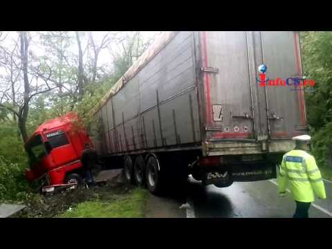 Accident la km 4 pe DN 58 Resita - Caransebes