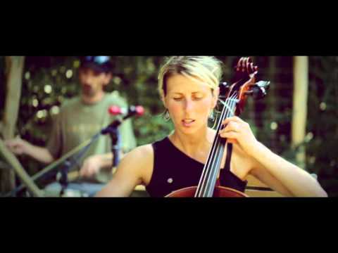 Tranzan - TRANZAN - V zahradě (oficiální video)