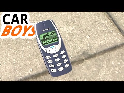Nick and Griffin in: "The Nokia Incident" — CAR BOYS, Episode 28
